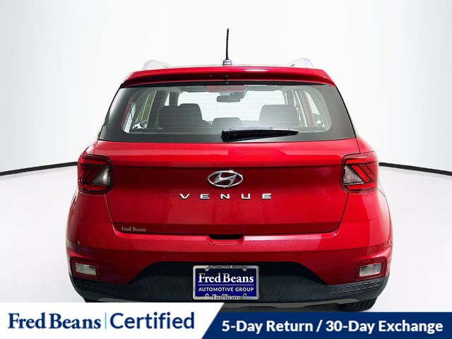 2023 Hyundai Venue SEL - Photo 7