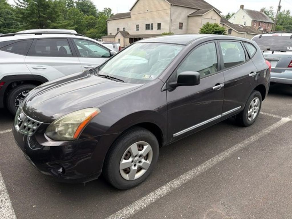 Used 2014 Nissan Rogue Select S SUV