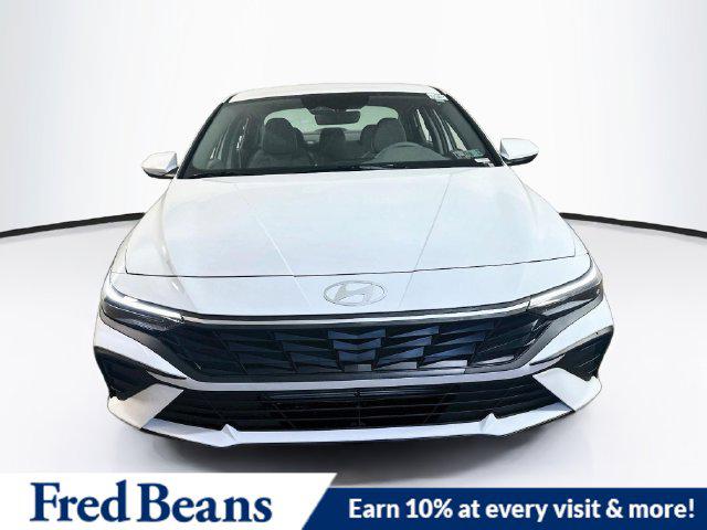 New 2026 Hyundai Elantra SE Sedan