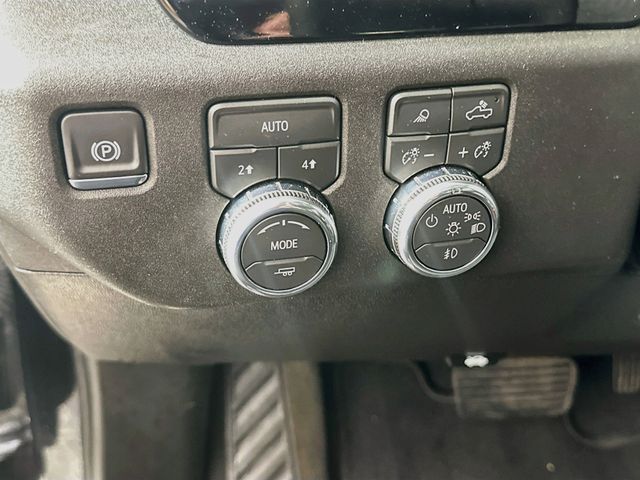 2026 GMC Sierra 1500 SLT - Photo 13