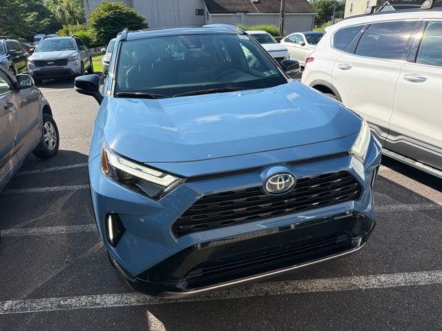 2024 Toyota RAV4 XSE - Photo 17