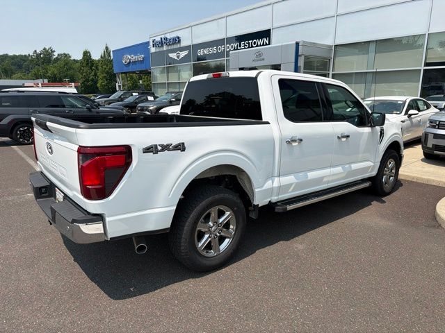 2025 Ford F-150 XLT - Photo 13