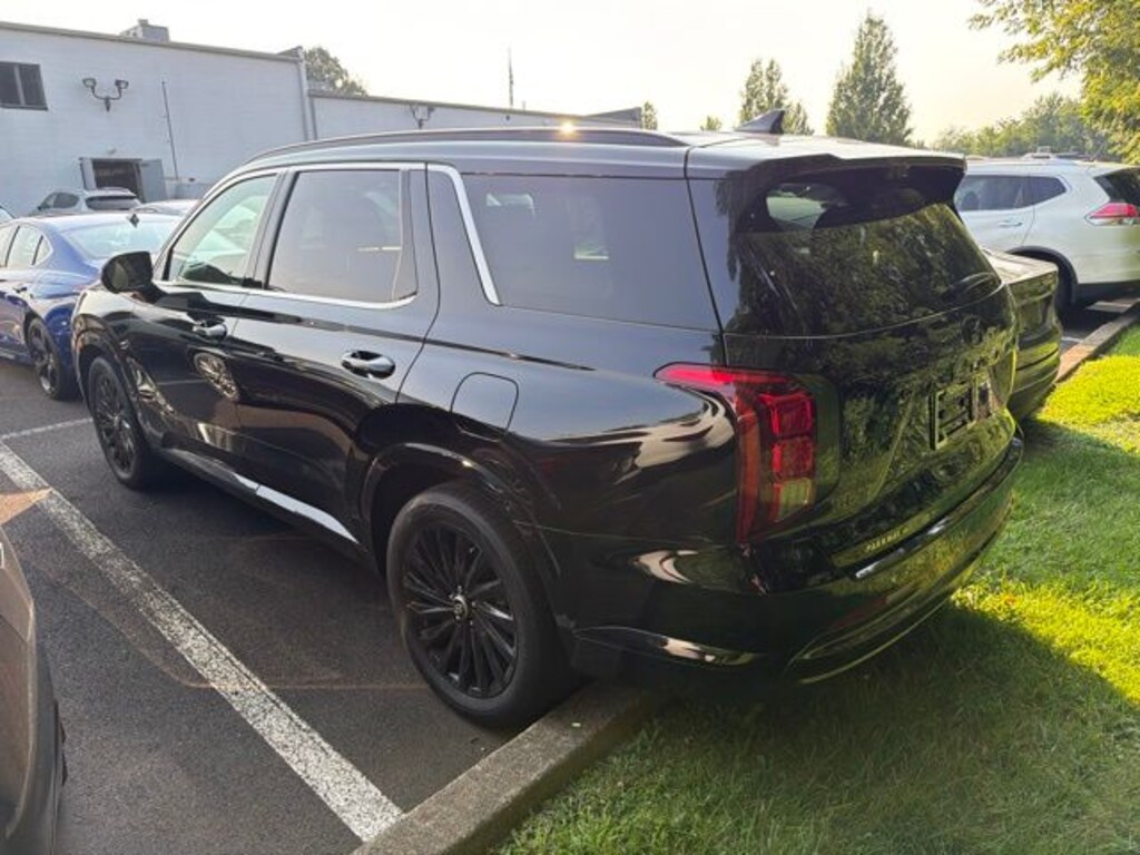 Certified 2025 Hyundai Palisade Calligraphy Night Edition SUV