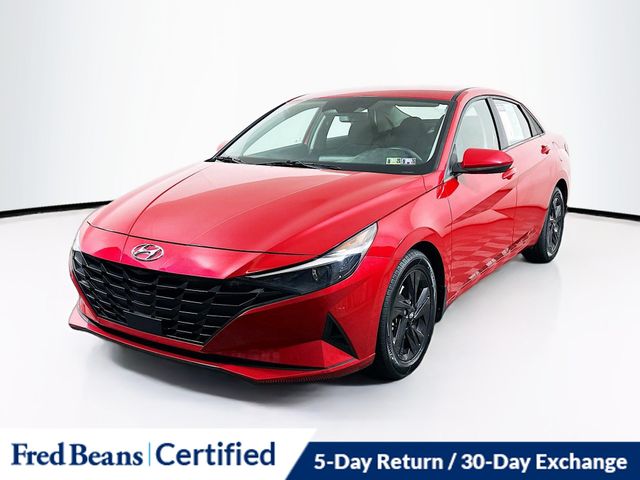 2022 Hyundai Elantra SEL Convenience photo 3