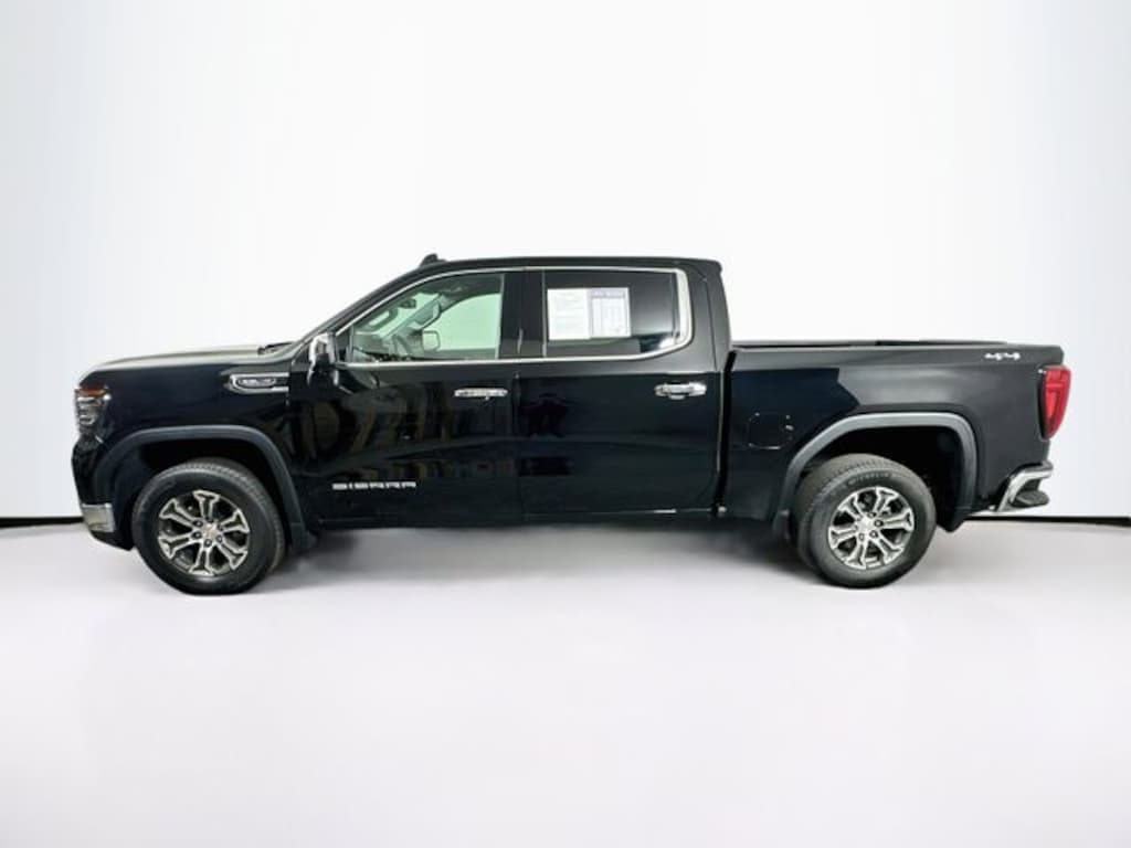 Used 2026 GMC Sierra 1500 SLT Truck Crew Cab