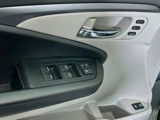 2022 Honda Pilot SE - Photo 22