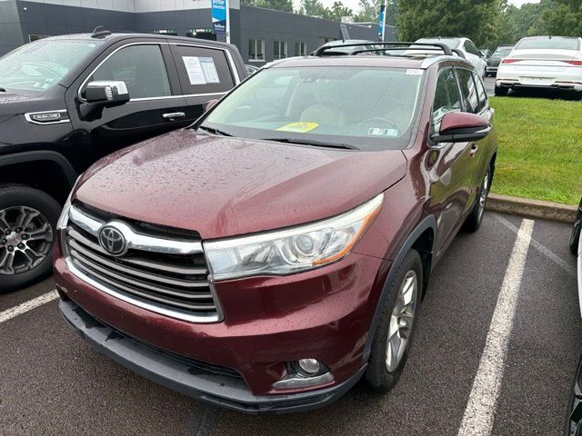 Used 2015 Toyota Highlander Limited Platinum with VIN 5TDDKRFH1FS130629 for sale in Flemington, NJ