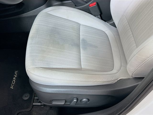 2023 Hyundai Kona SEL - Photo 23