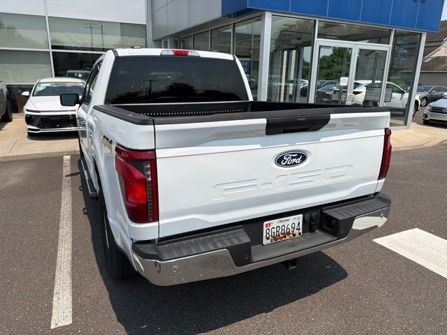2025 Ford F-150 XLT - Photo 9