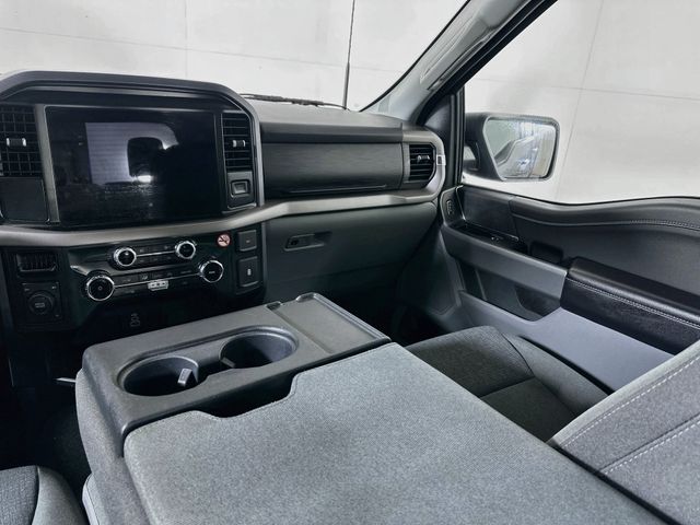 2025 Ford F-150 XLT - Photo 26