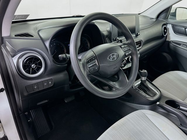 2023 Hyundai Kona SEL - Photo 11