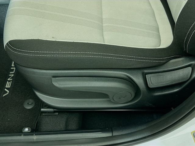 2026 Hyundai Venue SEL - Photo 23
