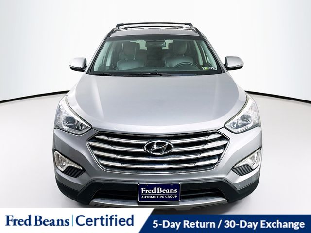 2016 Hyundai Santa Fe SE photo 2