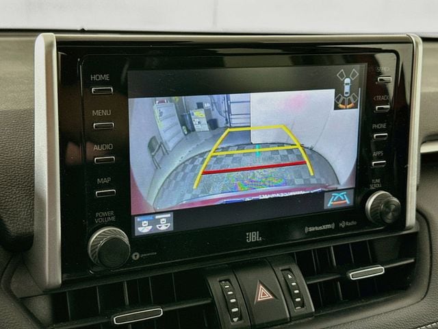 2021 Toyota RAV4 Limited - Photo 18