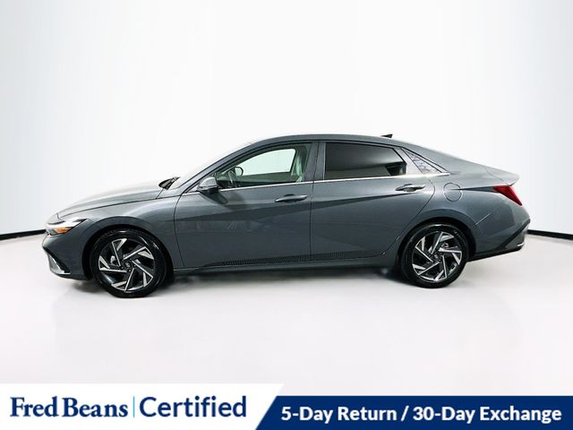 2024 Hyundai Elantra Limited photo 3