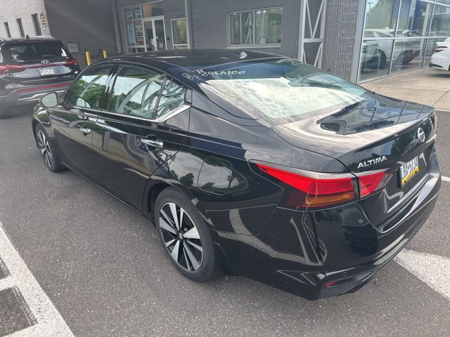 2019 Nissan Altima SV - Photo 6