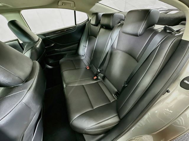 2021 Lexus ES 250 - Photo 29
