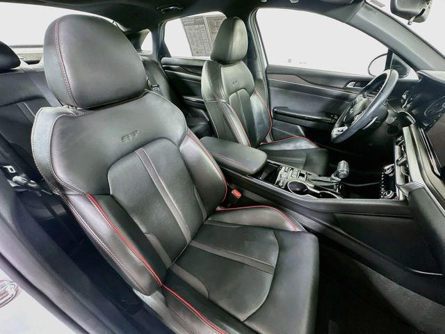 2024 Kia K5 GT - Photo 35