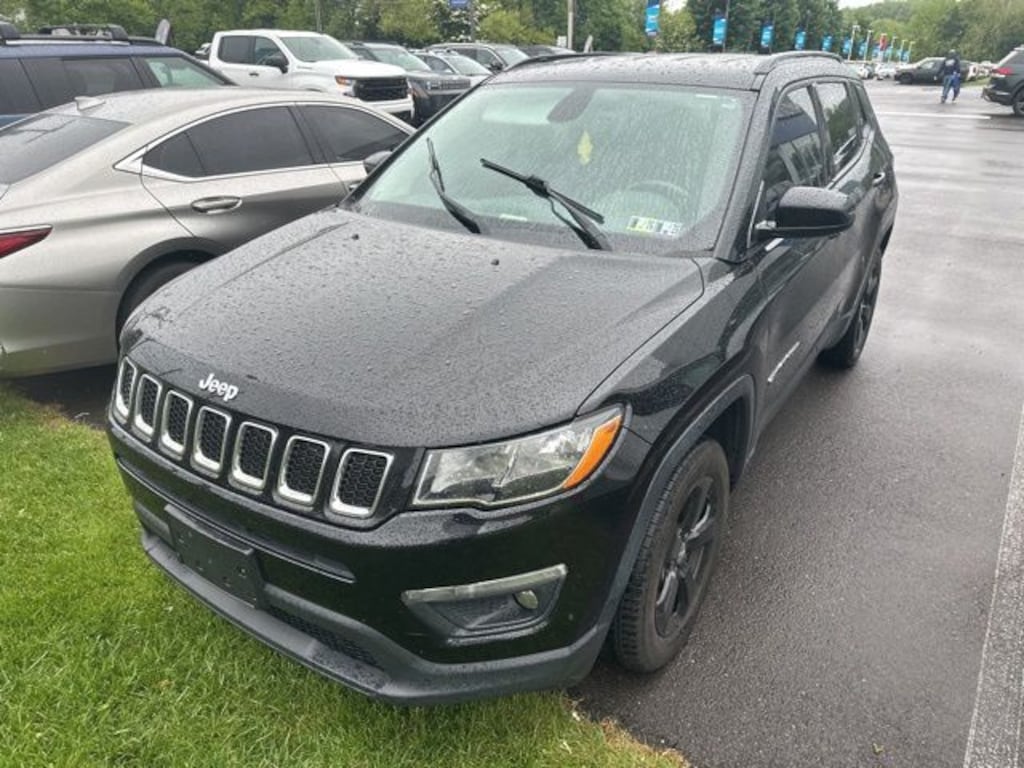 Certified 2018 Jeep Compass Latitude SUV