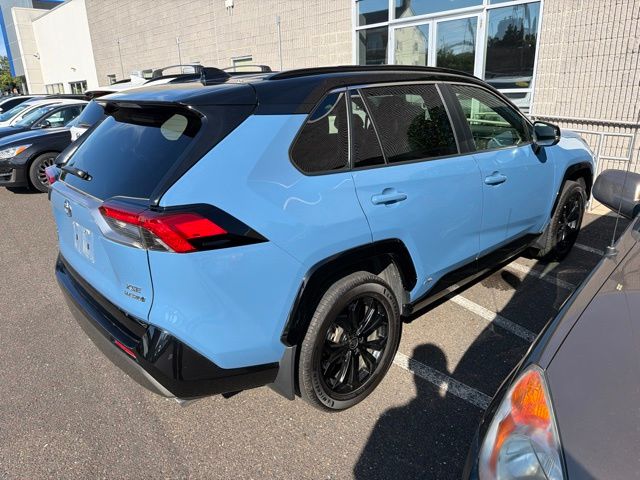 2024 Toyota RAV4 XSE - Photo 13