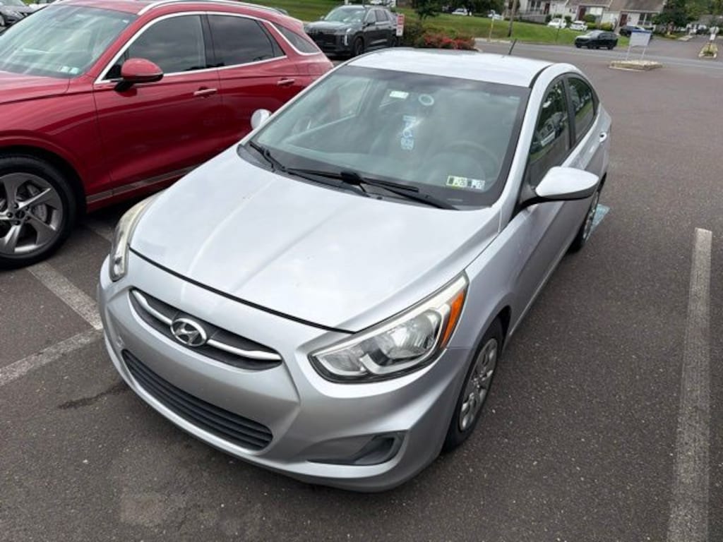 Used 2016 Hyundai Accent SE Sedan