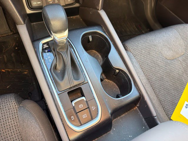 2019 Hyundai Santa Fe SE - Photo 25