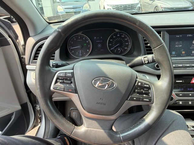2017 Hyundai Elantra SE - Photo 22