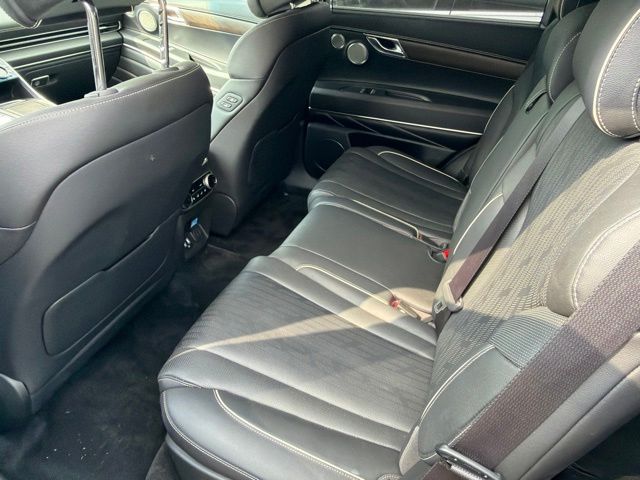 2024 GENESIS GV80 Standard - Photo 19