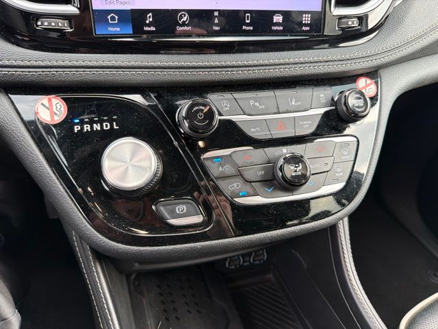2025 Chrysler Pacifica Limited - Photo 22