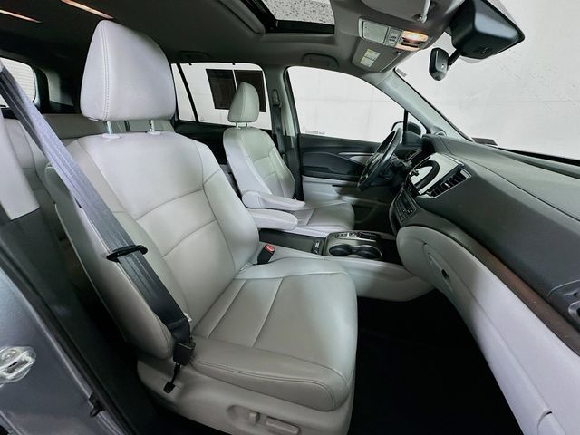 2022 Honda Pilot SE - Photo 33