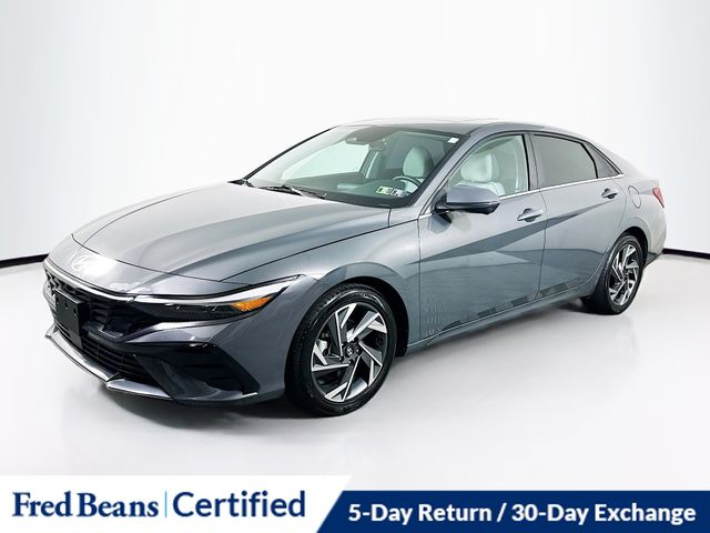 2024 Hyundai Elantra Limited photo 2