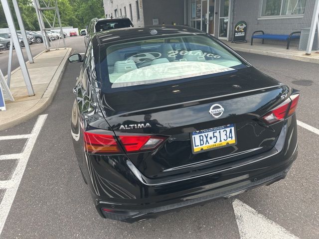 2019 Nissan Altima SV - Photo 9