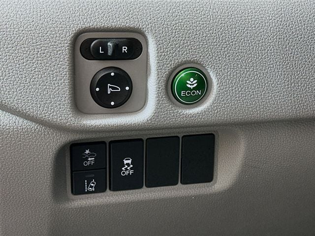 2022 Honda Pilot SE - Photo 13