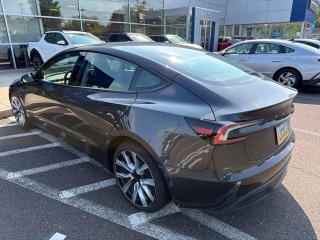 2025 Tesla Model 3 Long Range - Photo 6