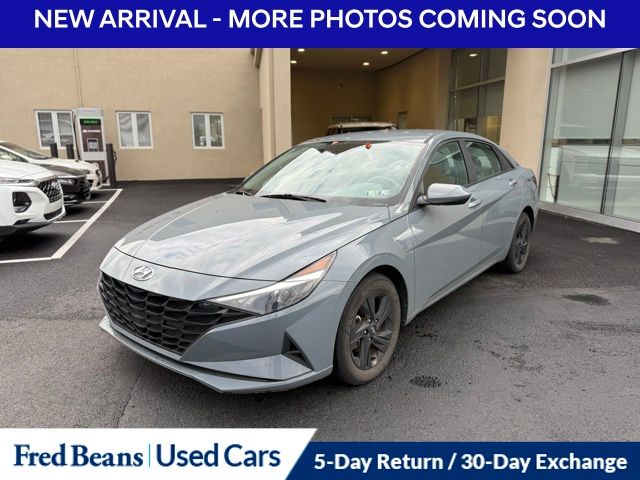 2023 Hyundai Elantra SEL