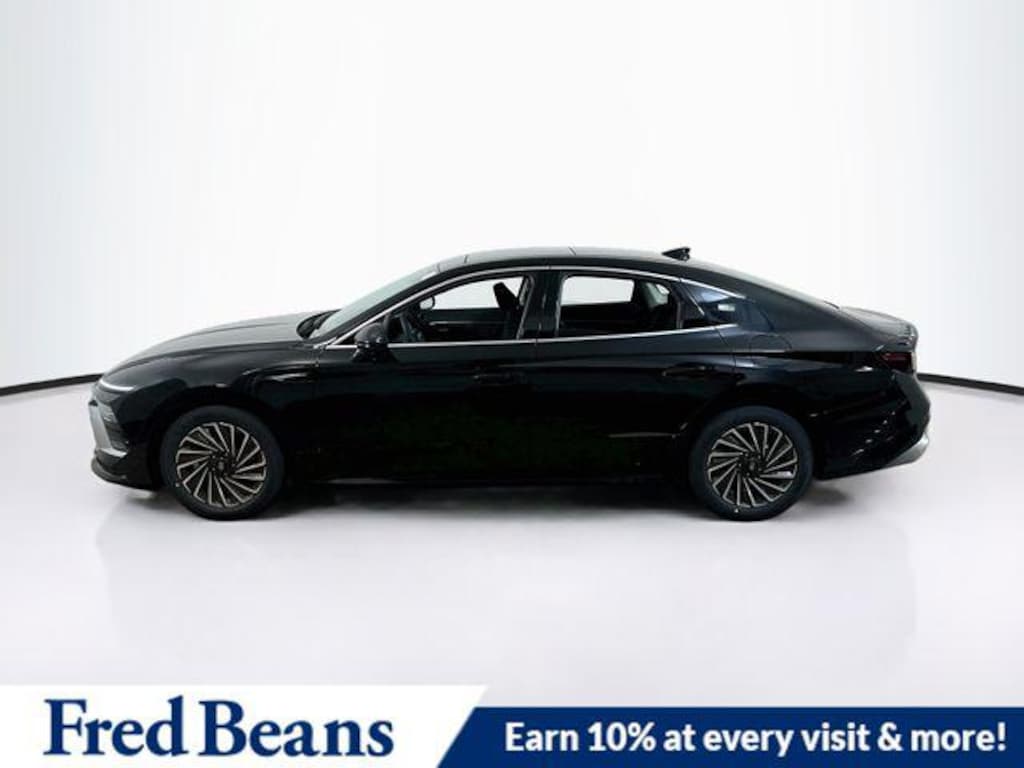 New 2026 Hyundai Sonata Hybrid SEL Sedan