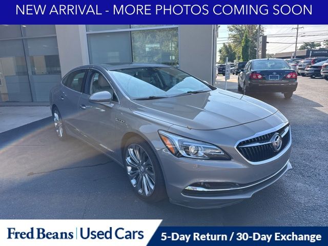 2018 Buick LaCrosse Essence photo 3