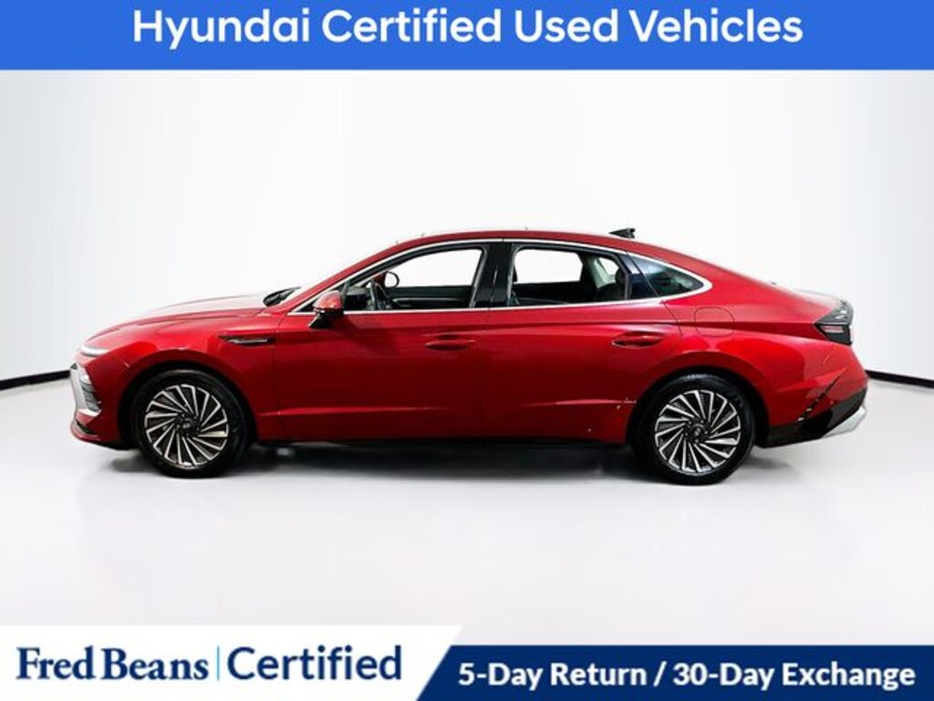 Certified 2025 Hyundai Sonata Hybrid Limited Sedan