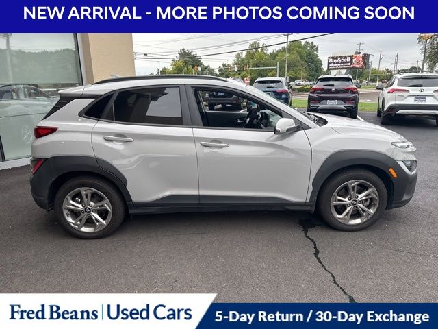 2023 Hyundai Kona SEL photo 4