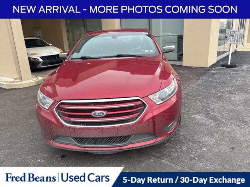 Certified 2016 Ford Taurus Limited Sedan