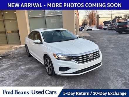 2022 Volkswagen Passat 2.0T SE