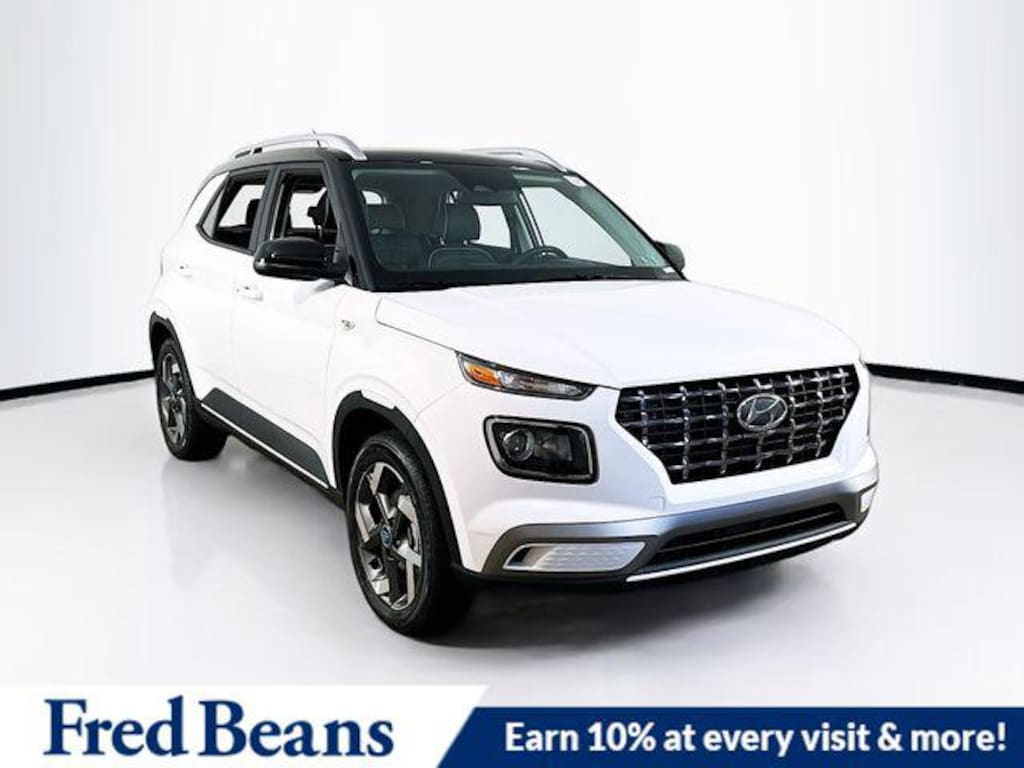 New 2026 Hyundai Venue SEL w/Two-Tone Roof SUV