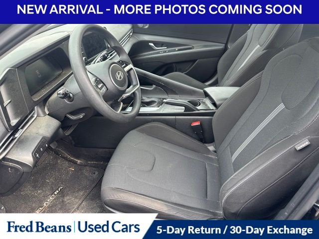 2024 Hyundai Elantra SE - Photo 10