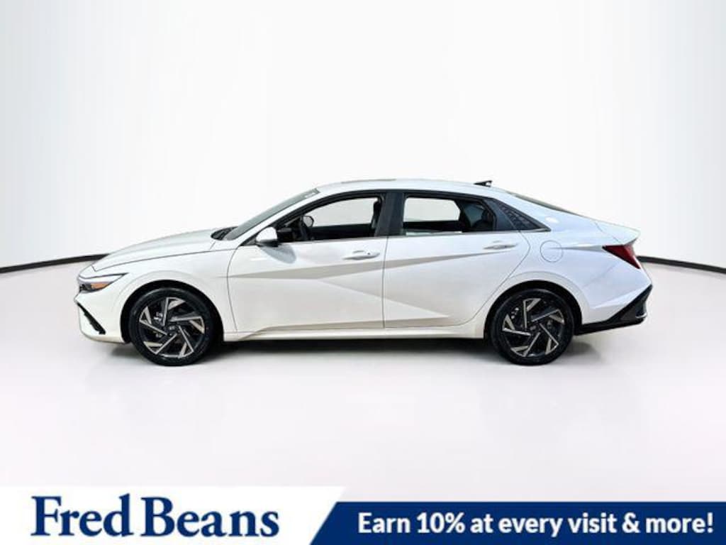 New 2026 Hyundai Elantra Limited Sedan