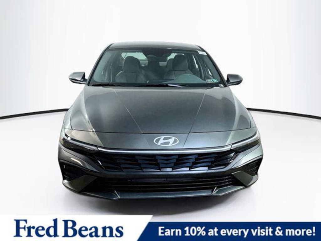 New 2026 Hyundai Elantra SE Sedan