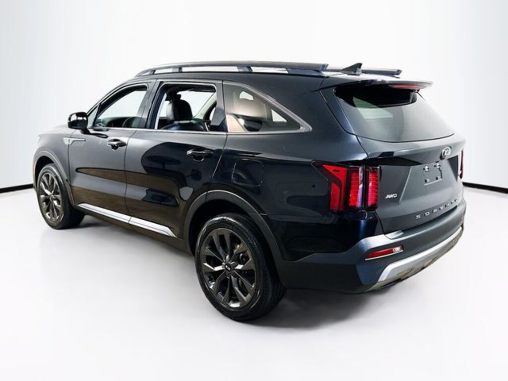 Used 2021 Kia Sorento EX SUV