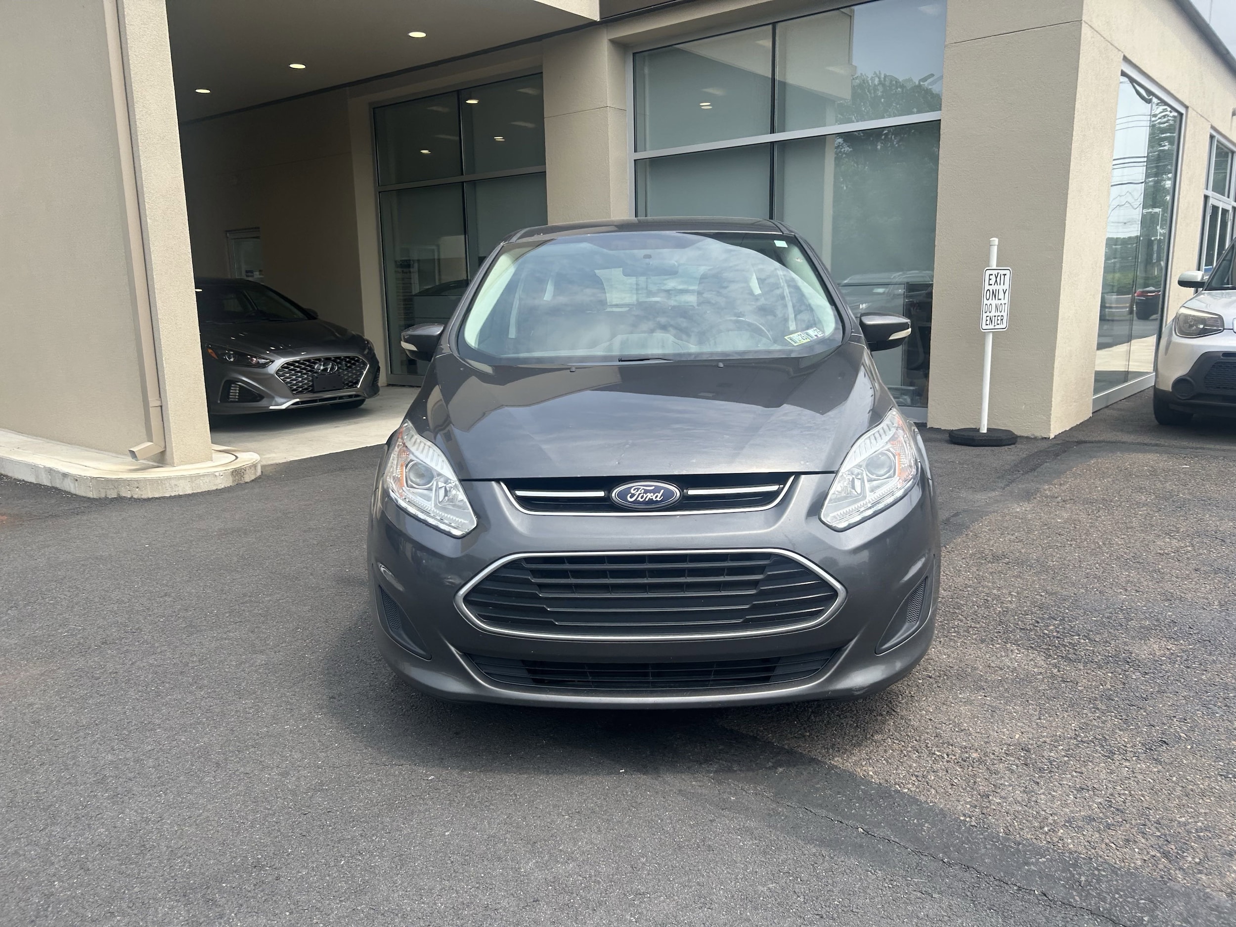 Used 2017 Ford C-Max SE with VIN 1FADP5EU2HL114829 for sale in Langhorne, PA