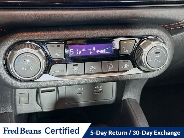 2024 Nissan Versa Sedan SR - Photo 18