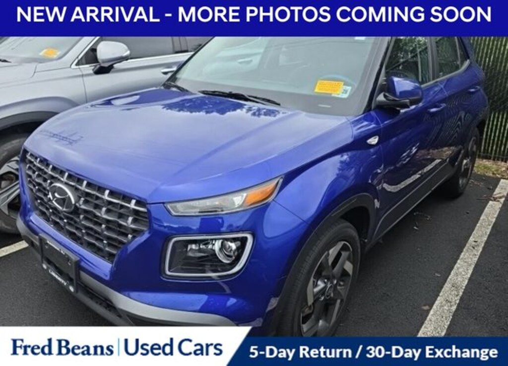 Used 2023 Hyundai Venue Limited SUV
