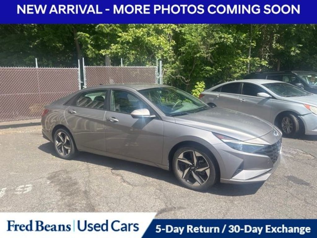 Used 2023 Hyundai Elantra SEL Sedan